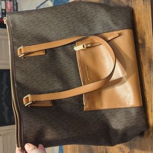 Michael Kors tote